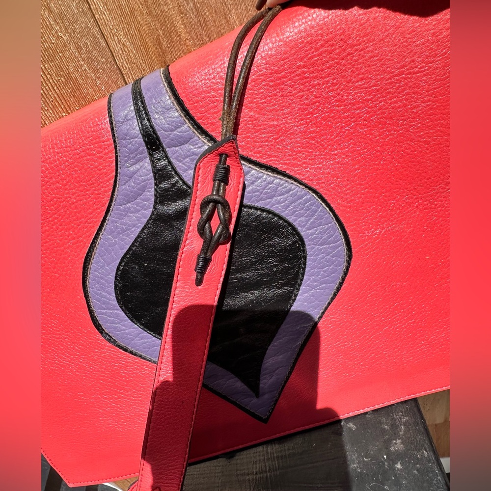 Vintage 1970s-1980’s Leather Crossbody/Shoulder Bag - Picture 8 of 14